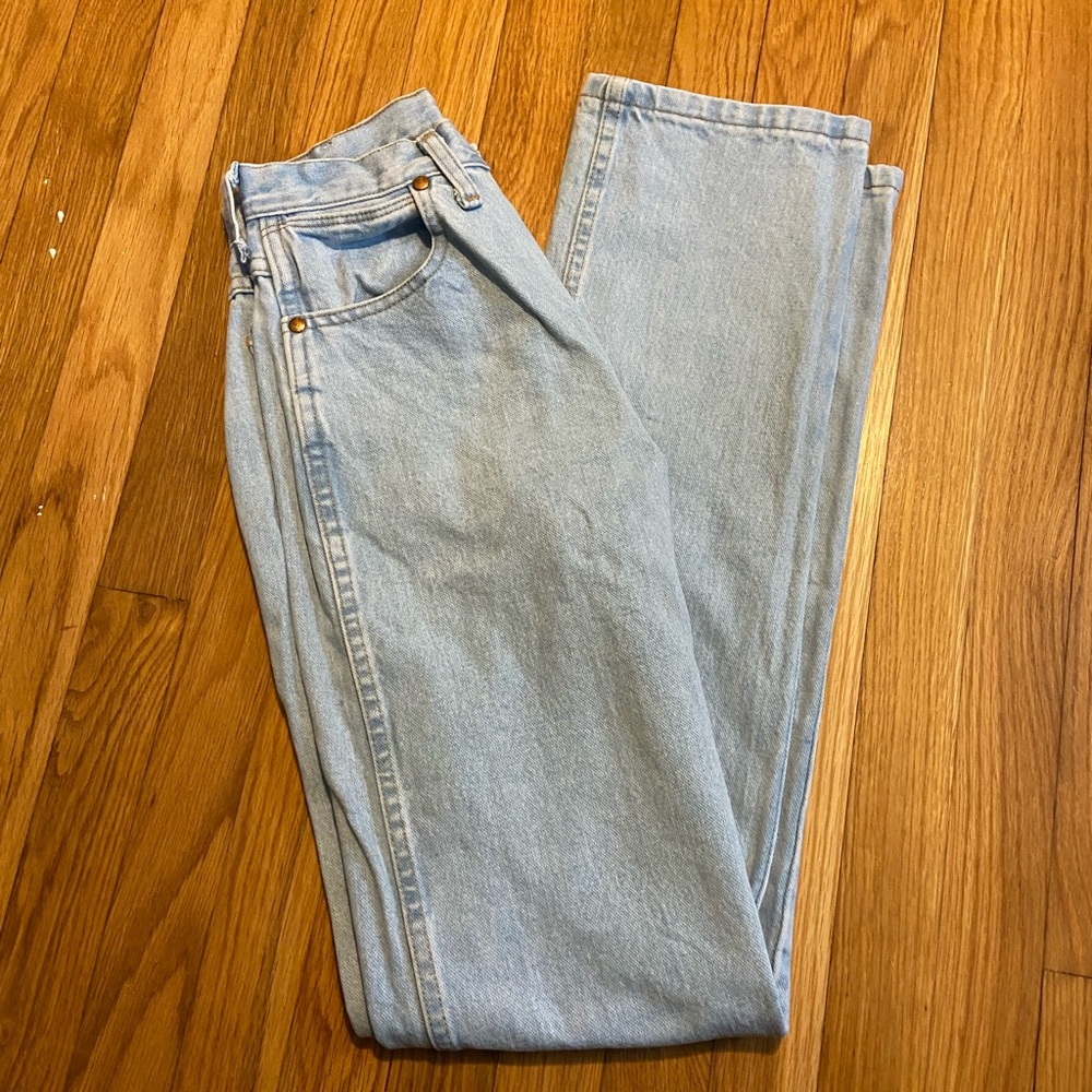 Wrangler Blue Straight Leg Jeans Timeless Style